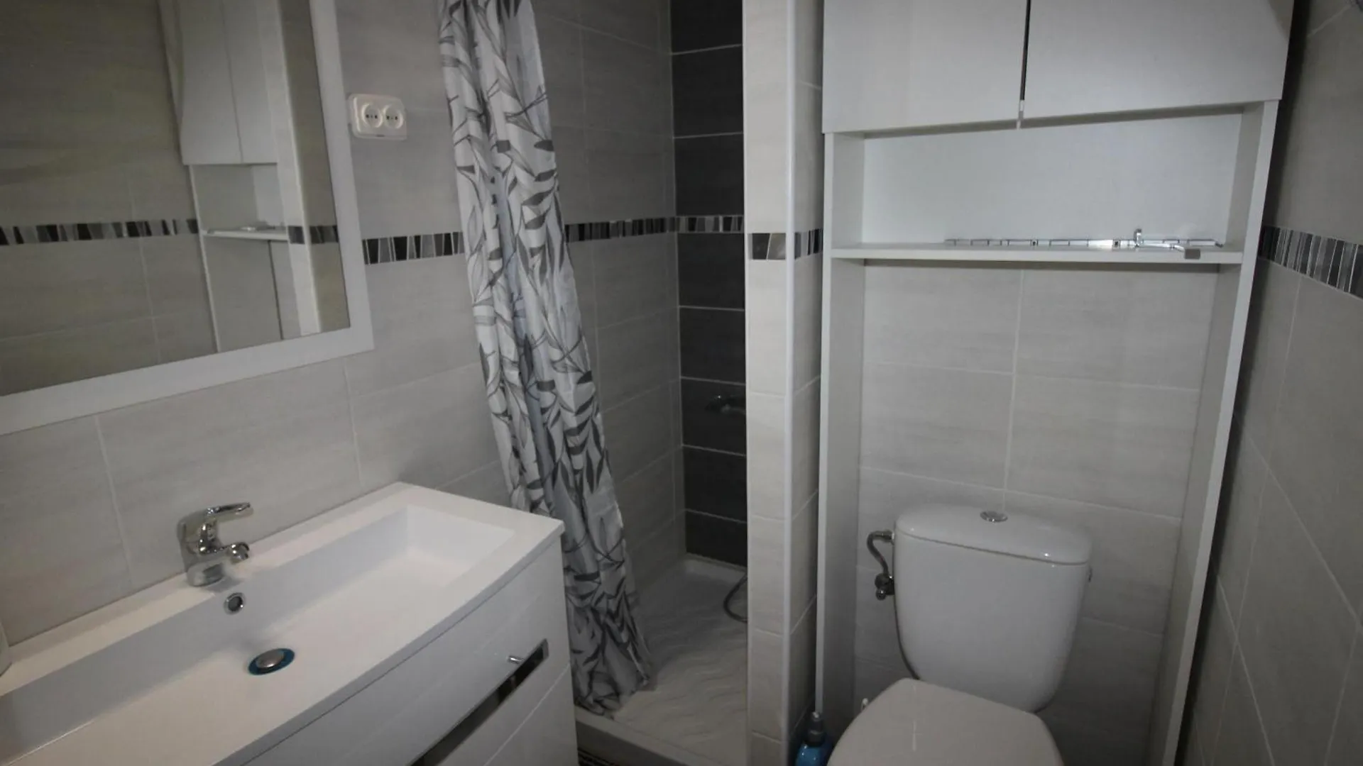 Aran 14 - Apartamento Acogedor Y Con Muy Buenas Vistas Del Mar. - Es-228-86 Llanca 0*,  Spain
